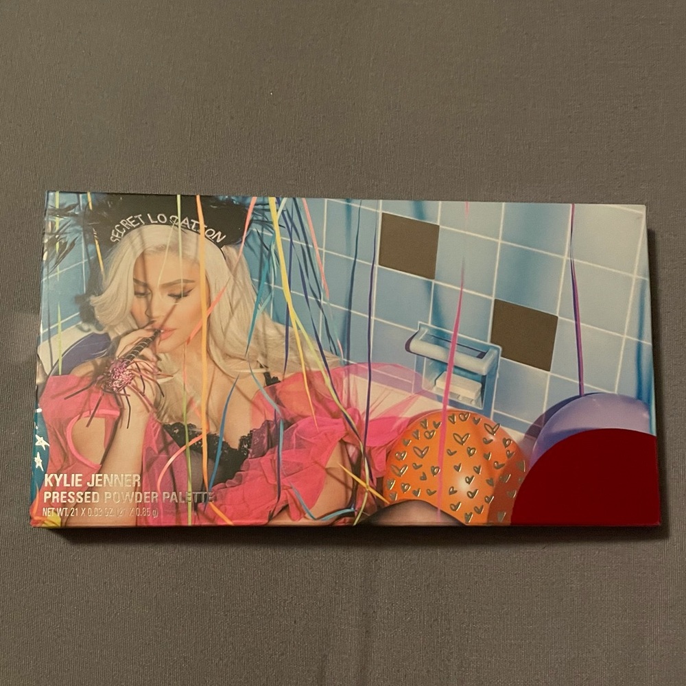 Sipping Pretty Palette by Kylie Cosmetics BNIB